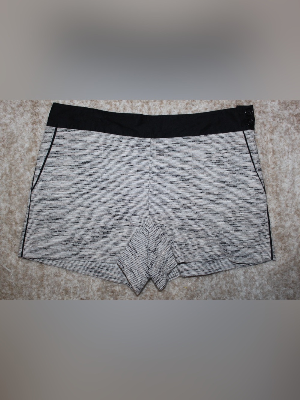 LOFT Black Waistband Gray Marled Knit Bike Shorts